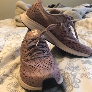 Nike zoom Pegasus size 7.5